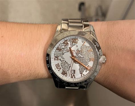 michael kors weltkarte uhr